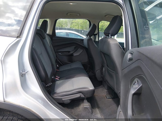 Ford Escape S