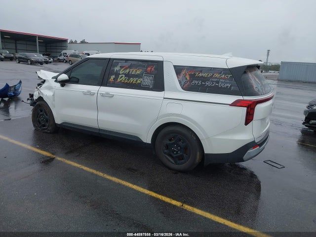 Kia Carnival Lxs