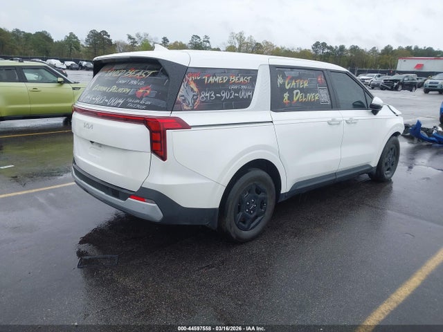 Kia Carnival Lxs