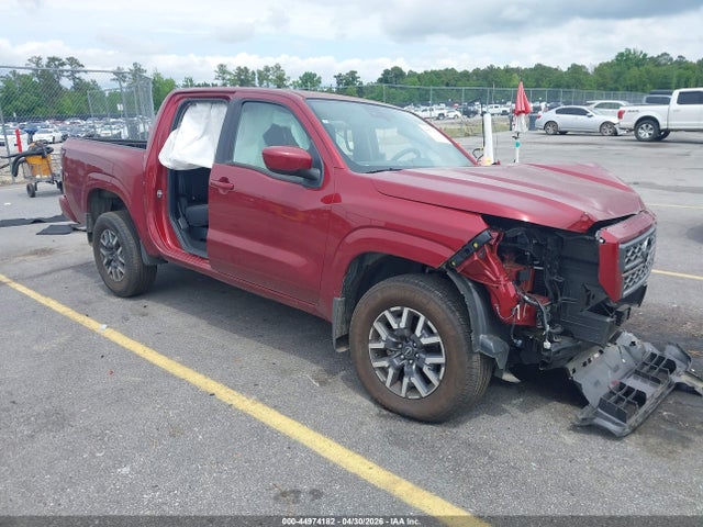 Salvage Nissan Frontier Image