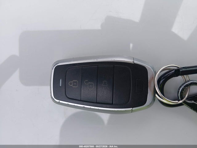 Kia Cadenza