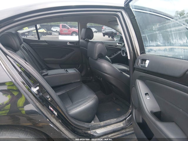 Kia Cadenza