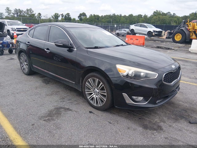 Salvage Kia Cadenza Image