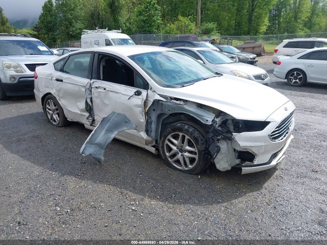 Salvage Ford Fusion Image