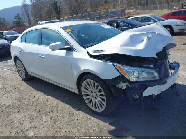 Salvage Buick LaCrosse Image