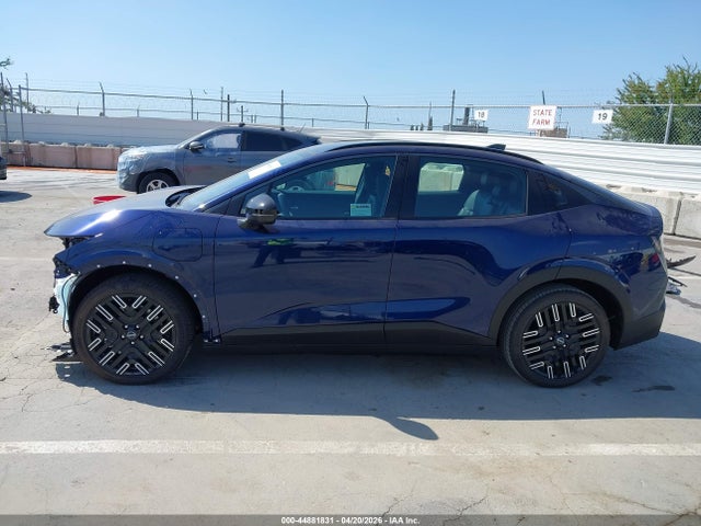 Nissan LEAF Platinum+