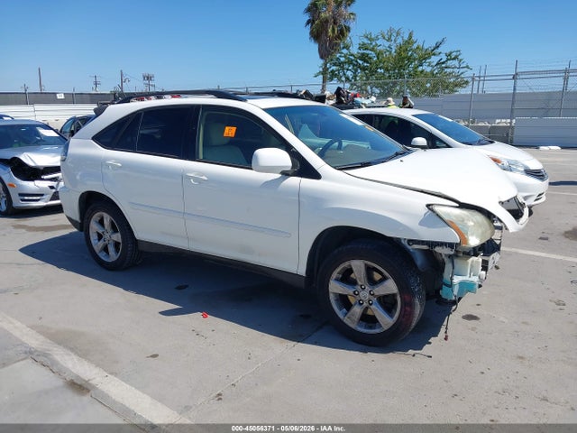 Salvage Lexus RX Image