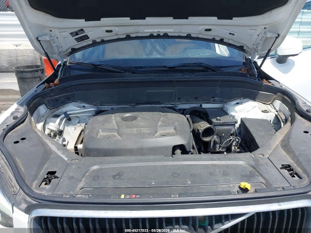Volvo XC90 T6 Momentum