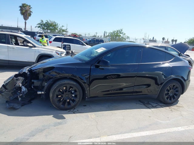 Tesla Model Y Long Range Dual Motor All-wheel Drive