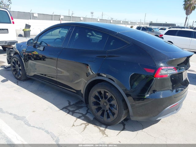 Tesla Model Y Long Range Dual Motor All-wheel Drive