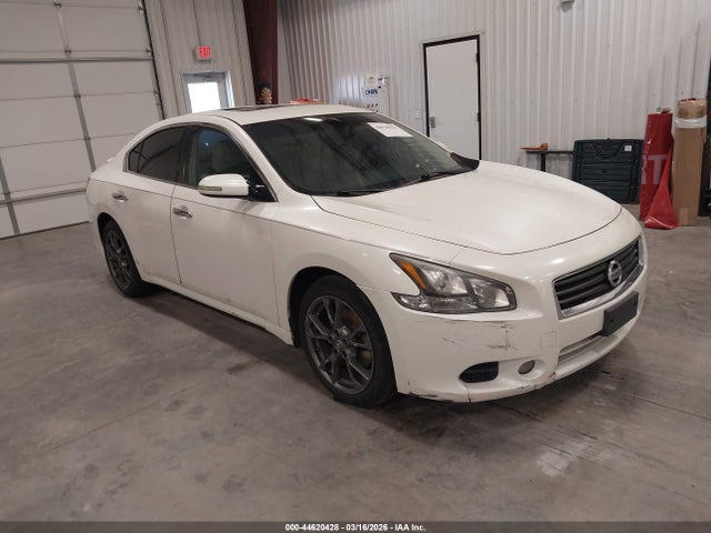 Salvage Nissan Maxima Image