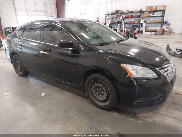 Salvage Nissan Sentra Image