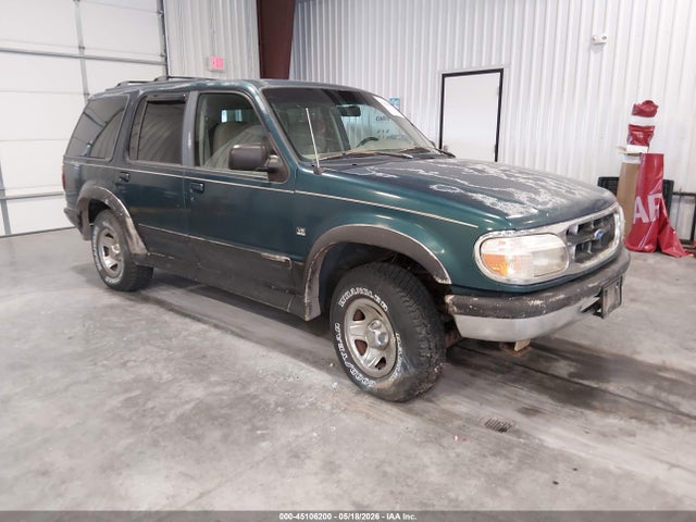 Salvage Ford Explorer Image