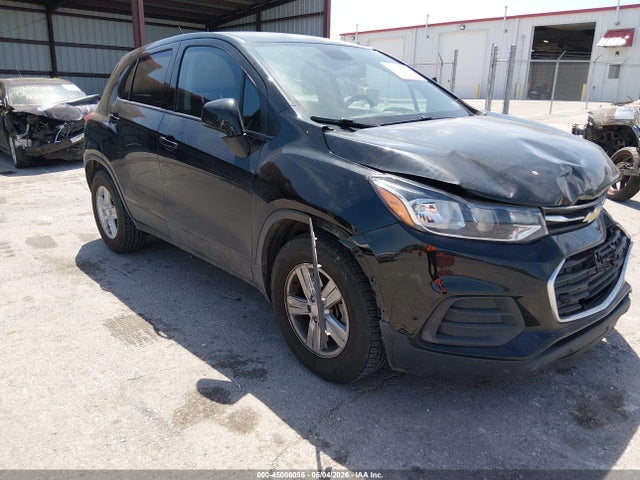 Salvage Chevrolet Trax Image