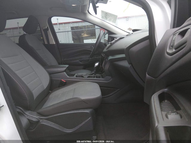 Ford Escape S