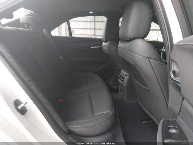Cadillac CT4 Luxury Rwd
