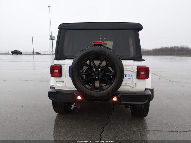 Jeep Wrangler Unlimited Sahara 4x4