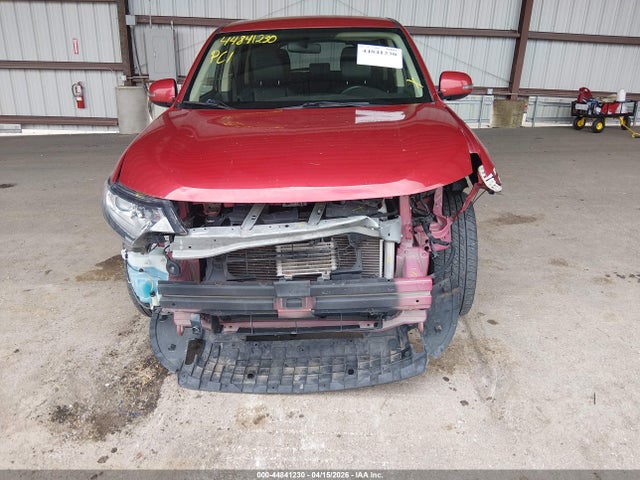Mitsubishi Outlander Se