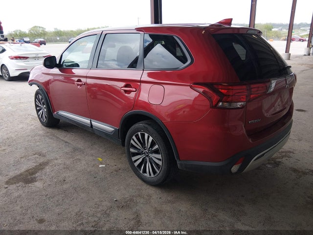 Mitsubishi Outlander Se
