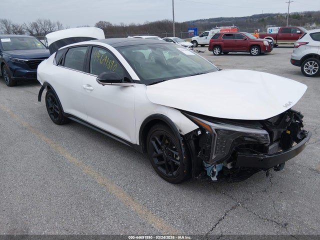 Salvage Kia K4 Image