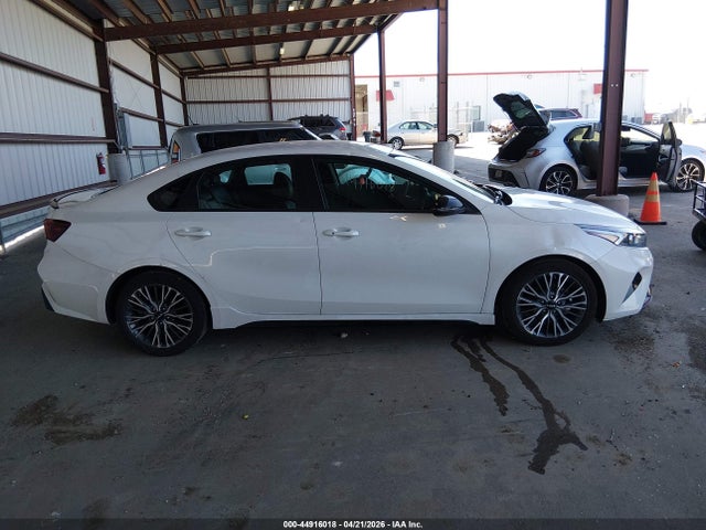 Kia Forte Gt-line