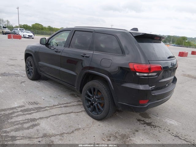 Jeep Grand Cherokee Altitude 4x4
