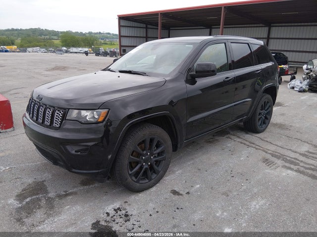 Jeep Grand Cherokee Altitude 4x4