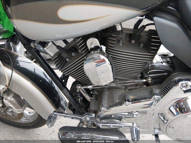 Harley-Davidson Flhtcuse Cvo Ultra Cls Electra Gld