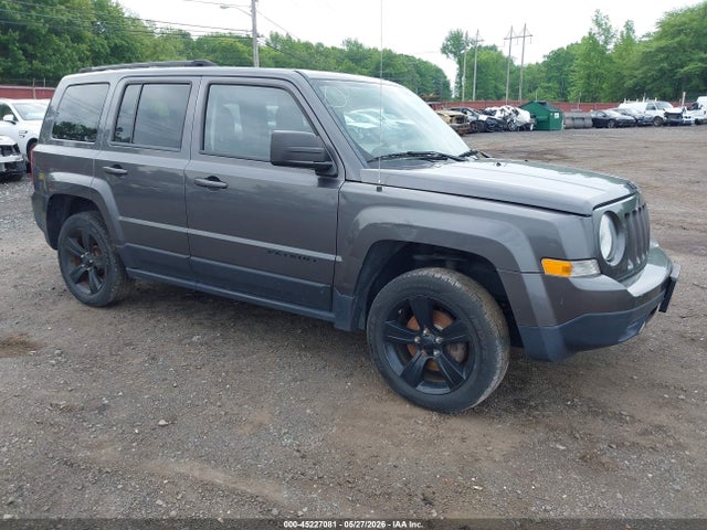 Salvage Jeep Patriot Image