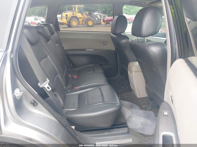Subaru Tribeca Limited 5-passenger