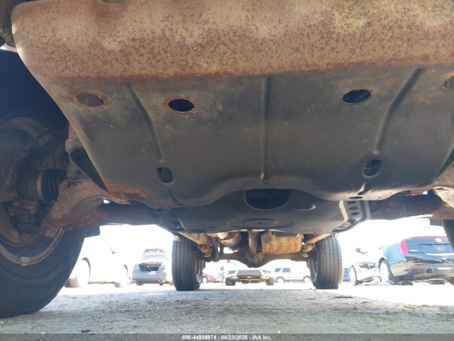 Toyota Tacoma Base V6