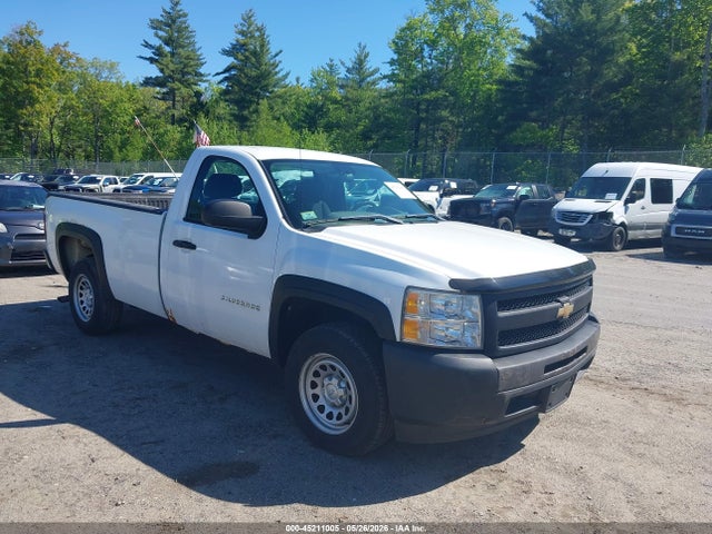 Salvage Chevrolet Silverado 1500 Image