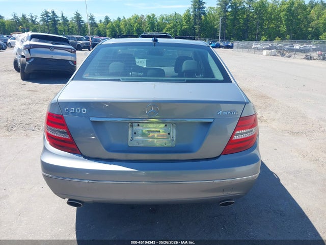 Mercedes-Benz C-Class Luxury 4matic