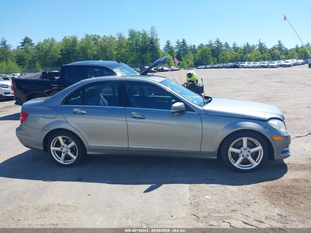 Mercedes-Benz C-Class Luxury 4matic