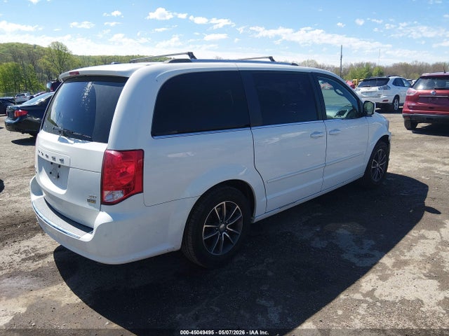 Dodge Grand Caravan Sxt