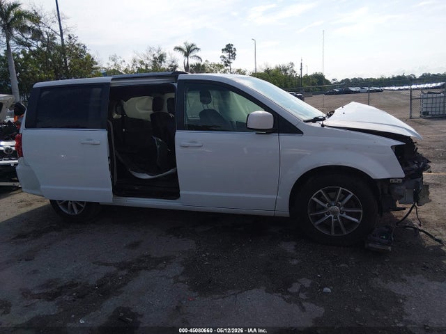 Dodge Grand Caravan Sxt