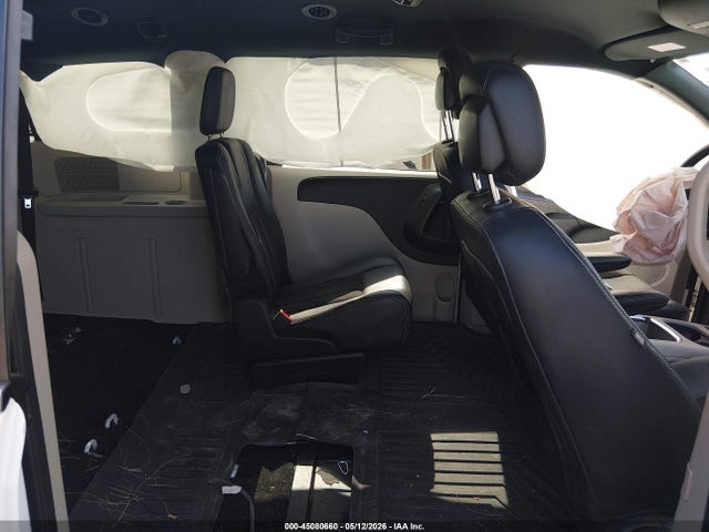Dodge Grand Caravan Sxt
