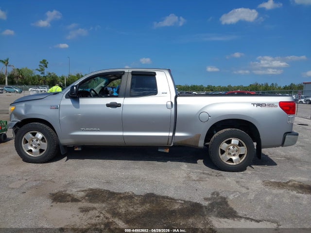 Toyota Tundra Grade 5.7l V8