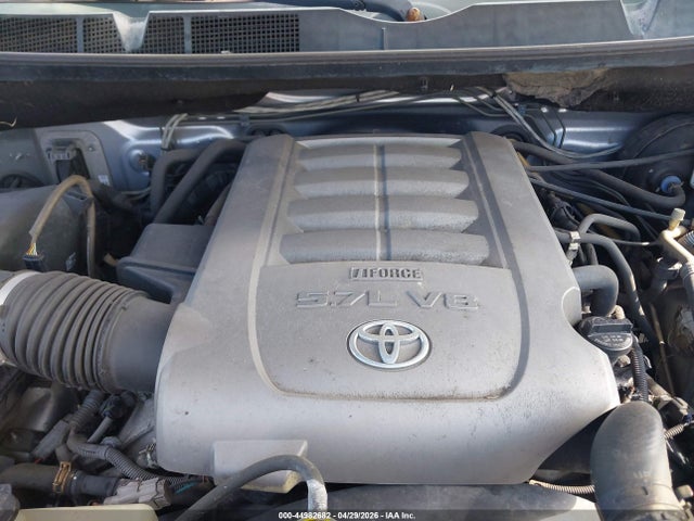 Toyota Tundra Grade 5.7l V8