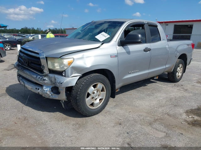 Toyota Tundra Grade 5.7l V8
