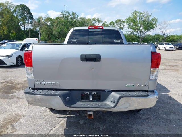 Toyota Tundra Grade 5.7l V8