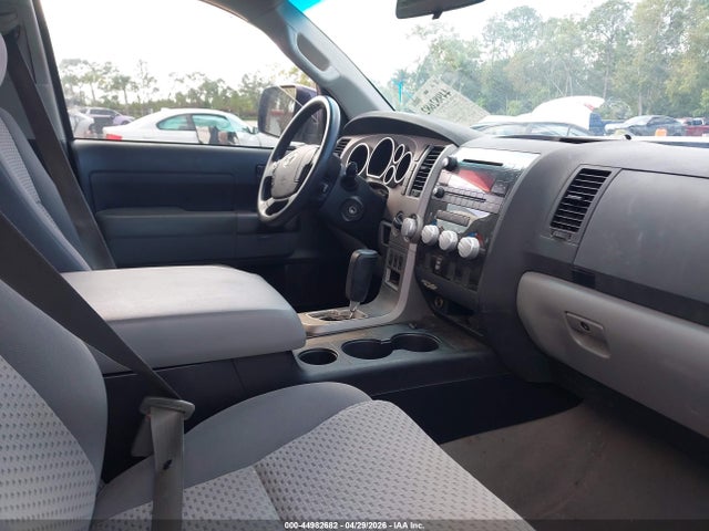 Toyota Tundra Grade 5.7l V8
