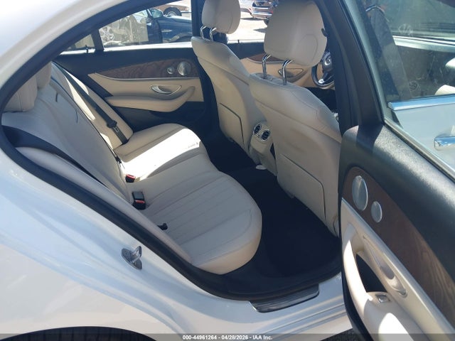 Mercedes-Benz E-Class 4matic