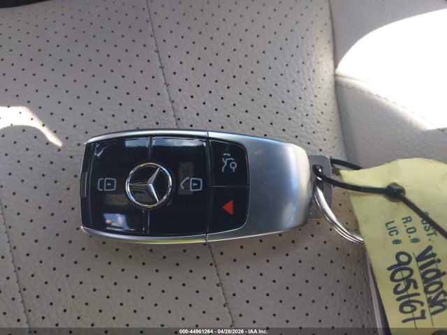 Mercedes-Benz E-Class 4matic