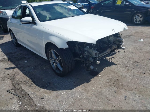Mercedes-Benz E-Class 4matic