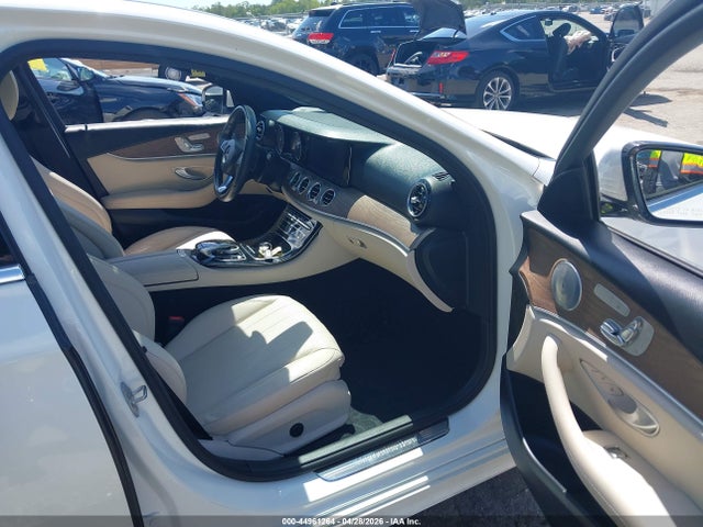 Mercedes-Benz E-Class 4matic