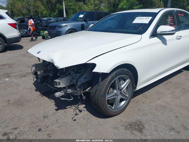 Mercedes-Benz E-Class 4matic