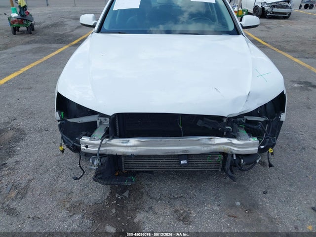 Audi A4 2.0t Premium