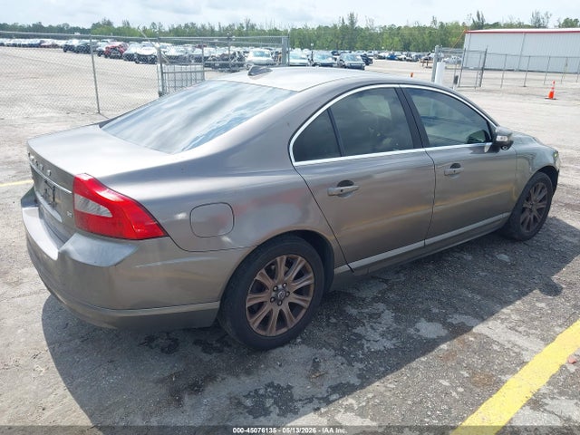 Volvo S80 3.2