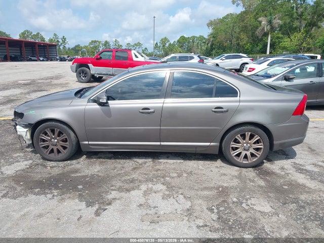 Volvo S80 3.2